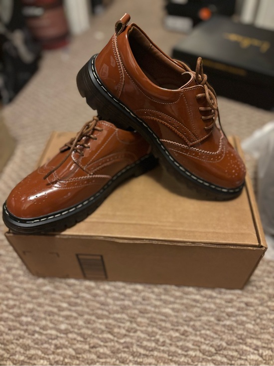 Shoes - Women’s Classic Wingtip Derby Shoes - Brown